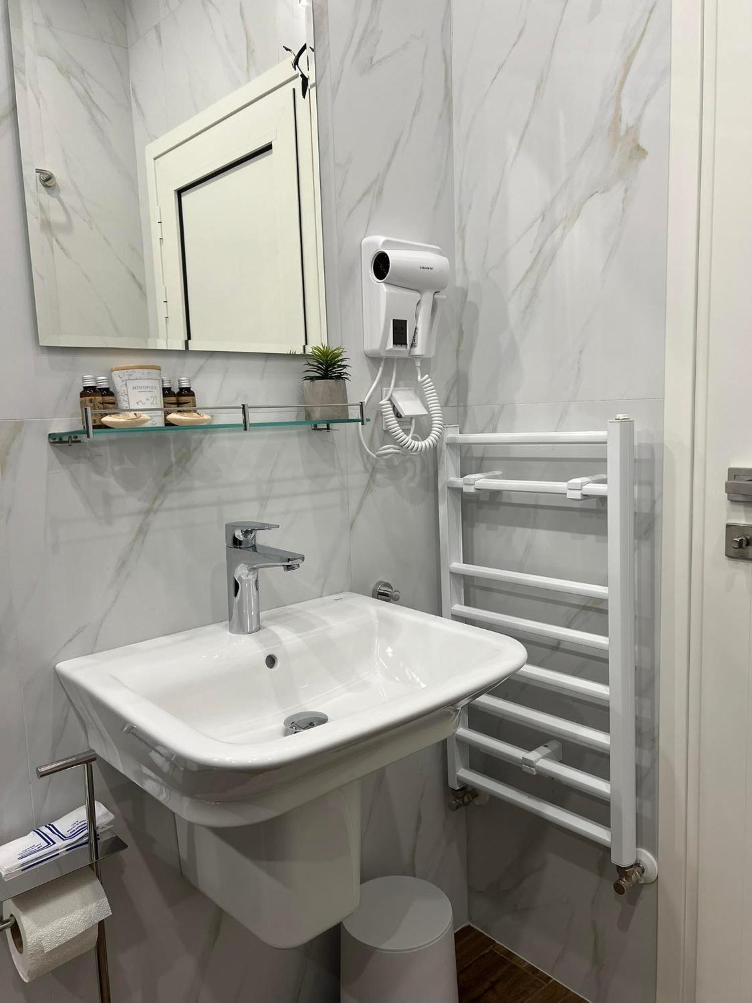 Хотел Vip Apart House Плевен Екстериор снимка