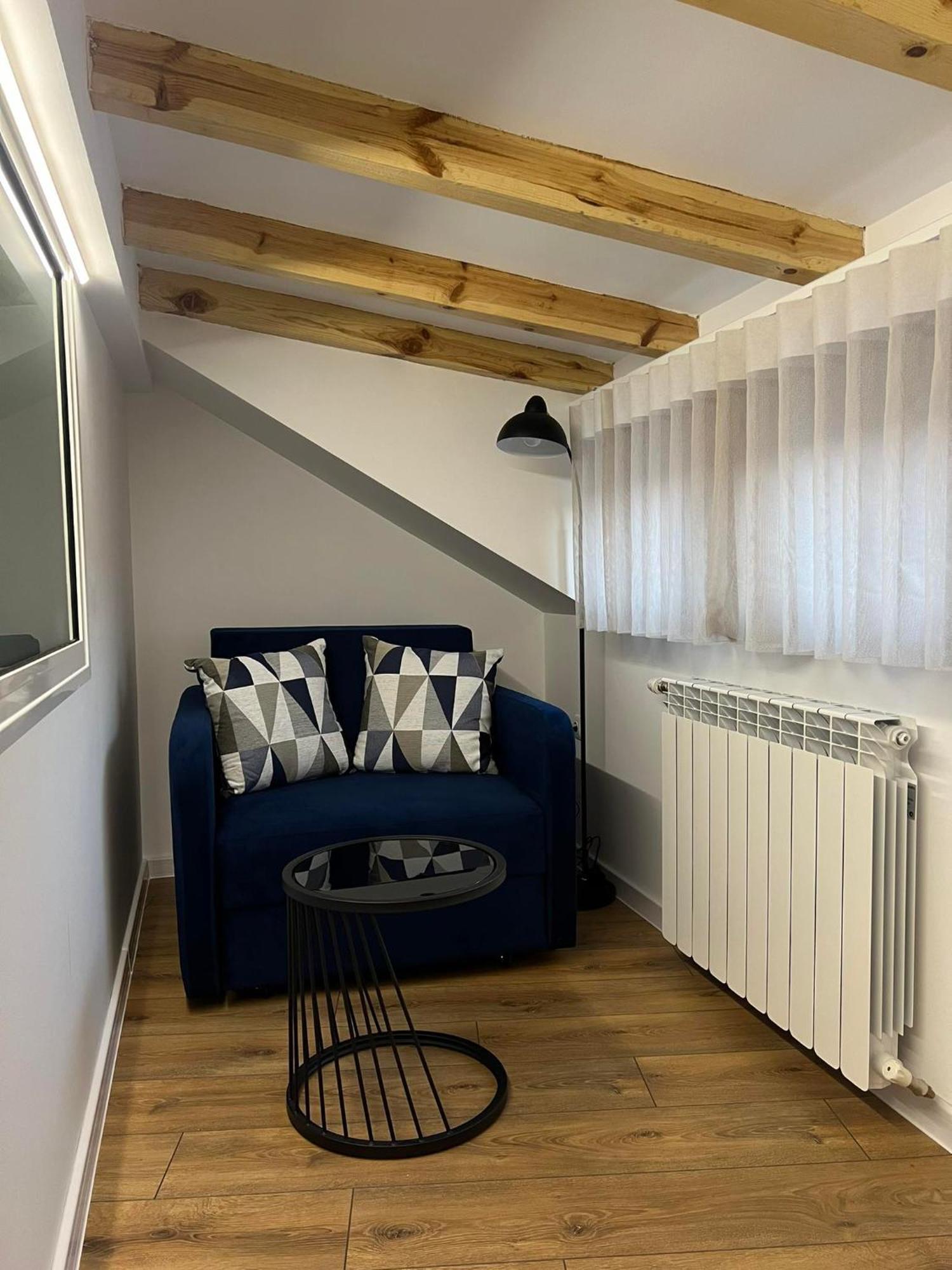 Хотел Vip Apart House Плевен Екстериор снимка