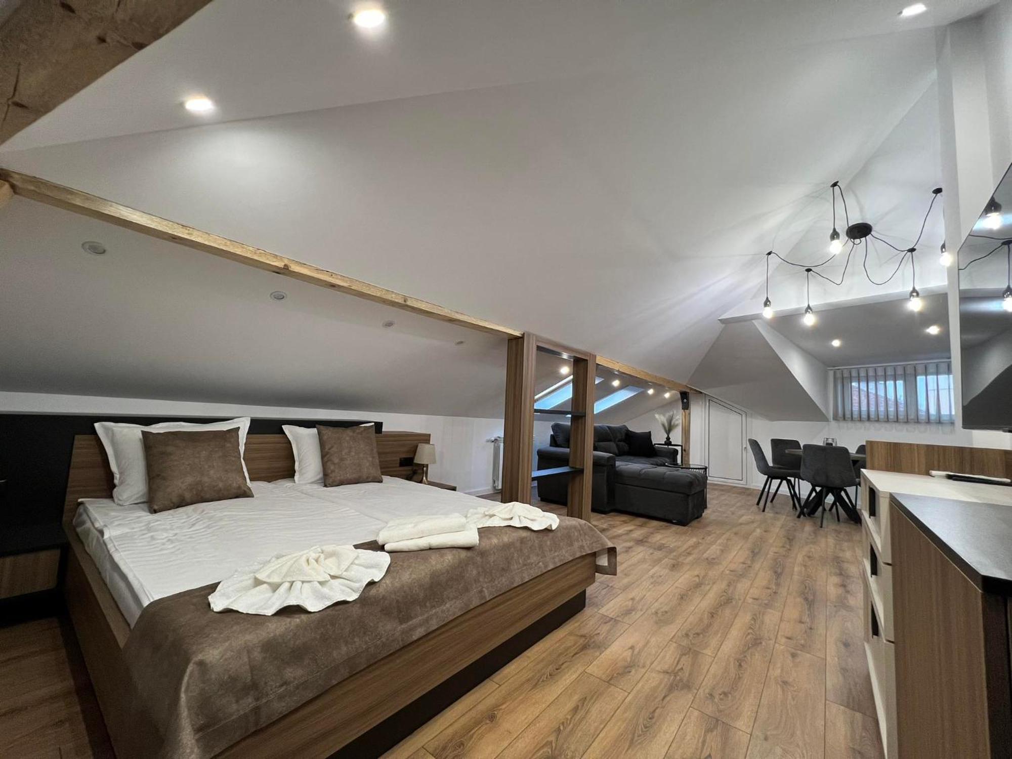 Хотел Vip Apart House Плевен Екстериор снимка