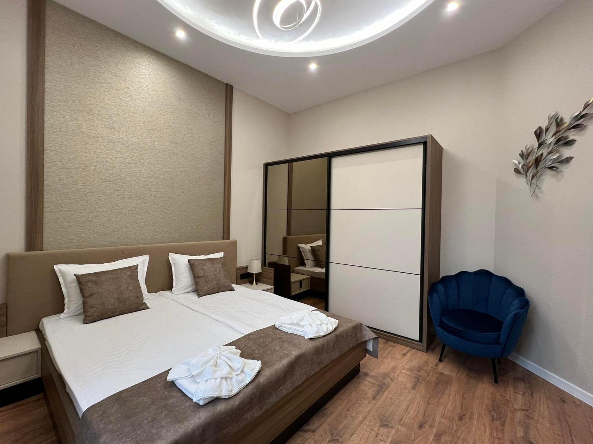 Хотел Vip Apart House Плевен Екстериор снимка