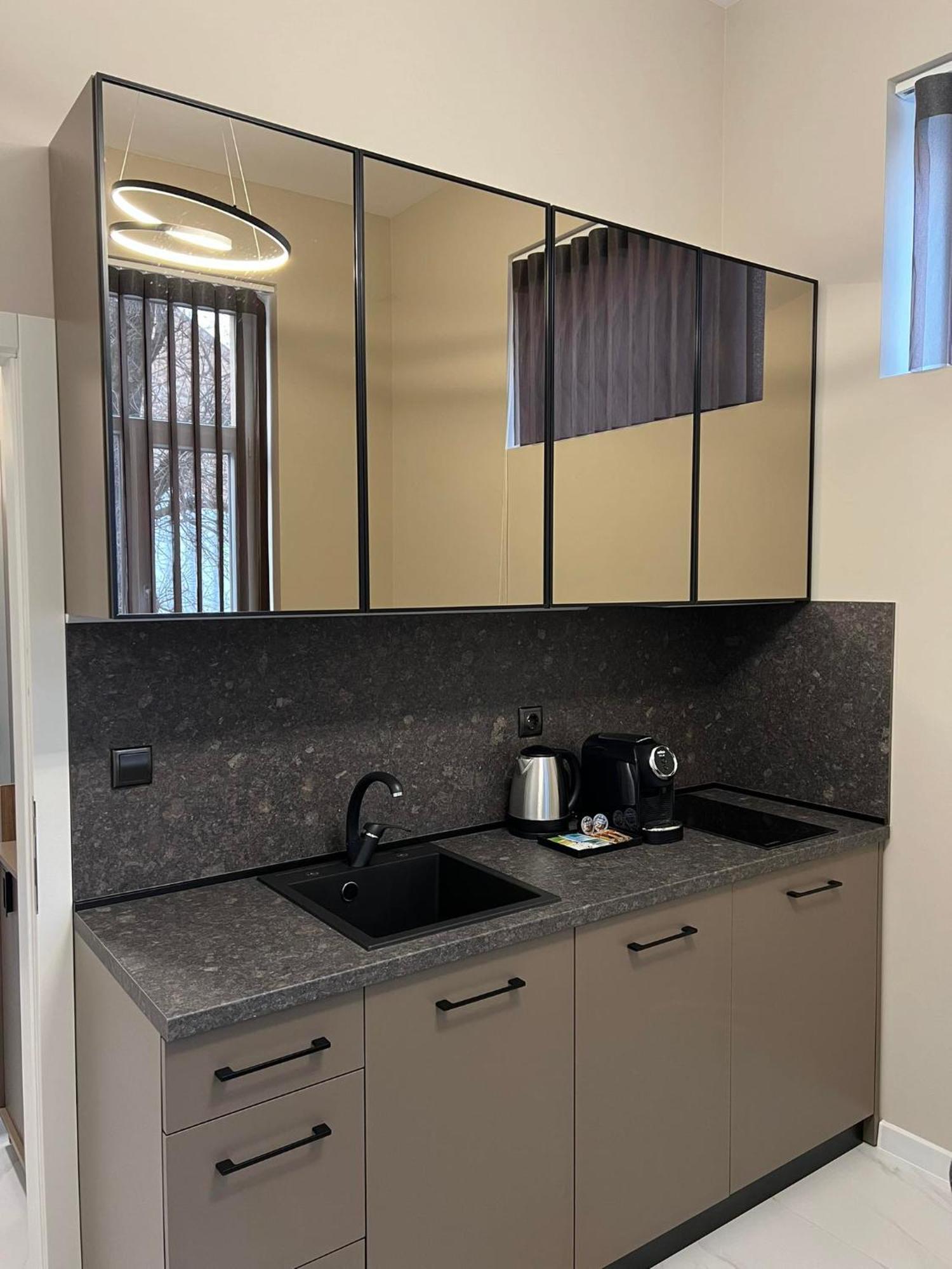Хотел Vip Apart House Плевен Екстериор снимка